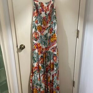 NWT Tropical Smocked Bodice Maxi Dress